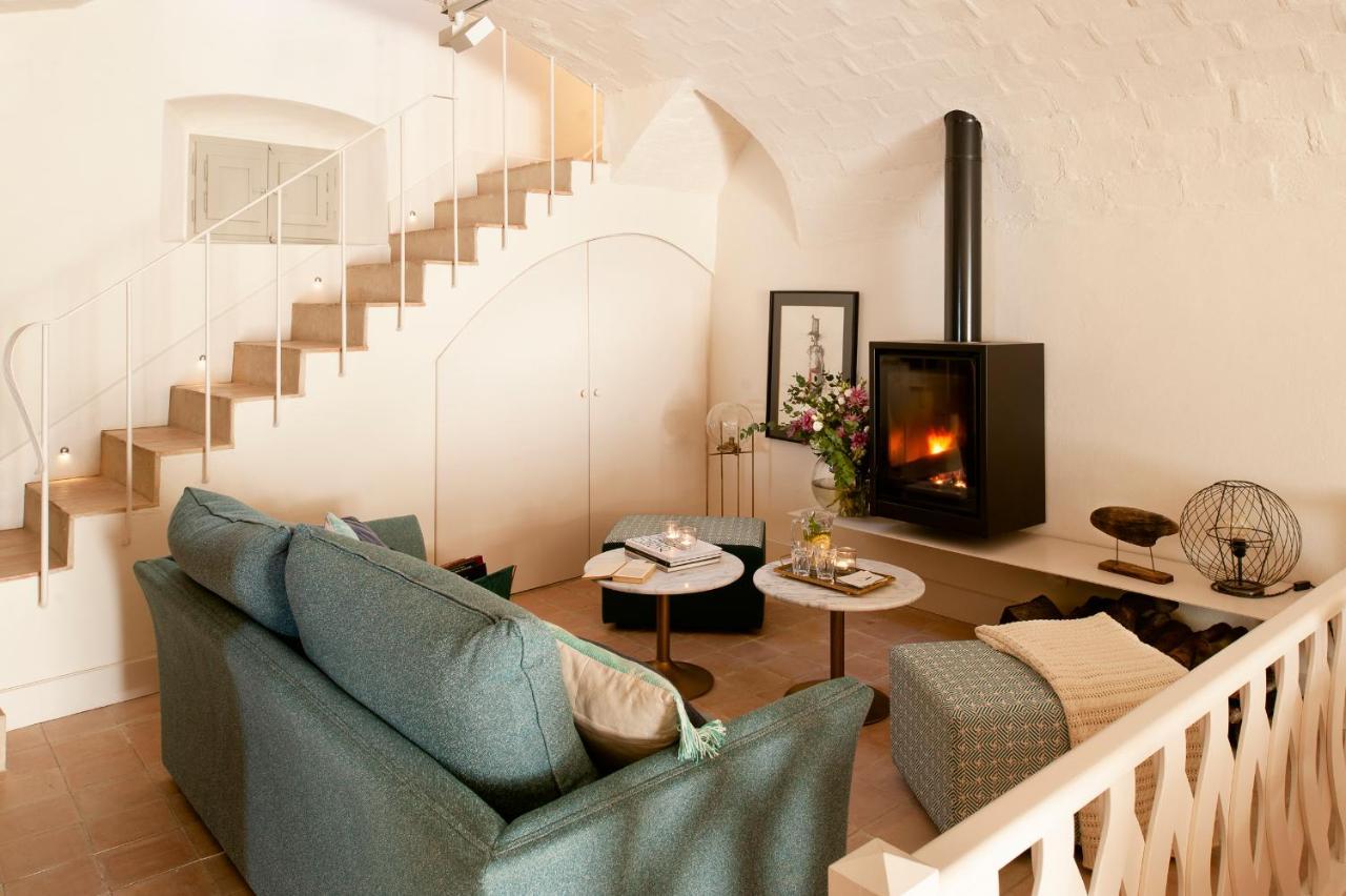 Arkhé Boutique 3*