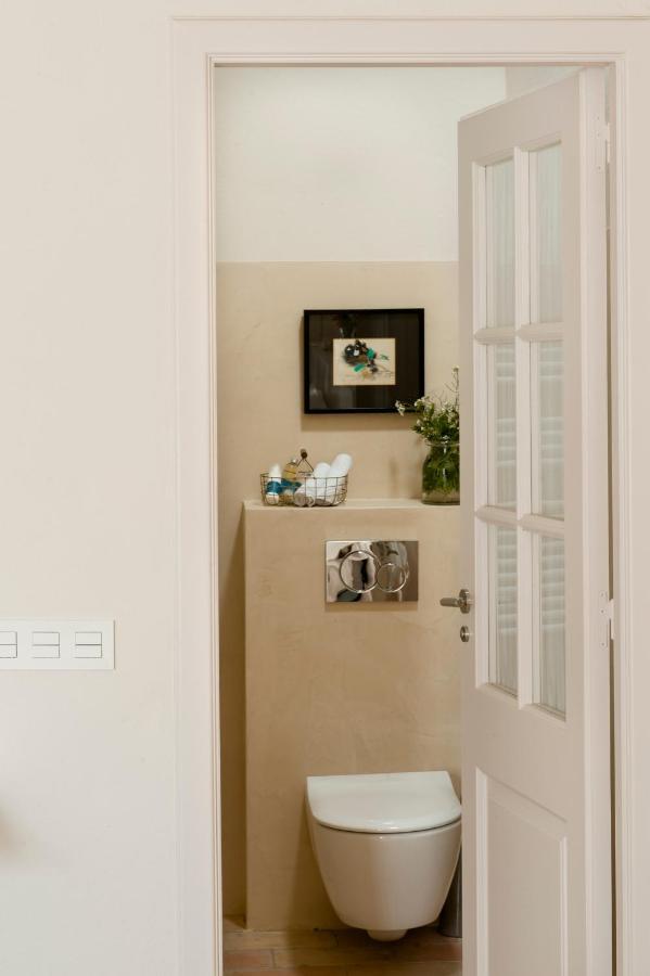 Arkhe Boutique Bed & Breakfast Pals